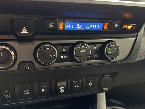 Certified 2021 Toyota Tacoma TRD Sport image 21