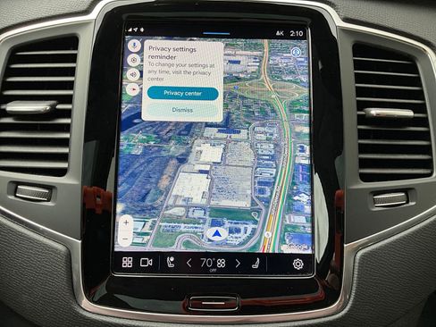 Certified 2024 Volvo XC90 B6 Core w/ Protection Package Premier image 23