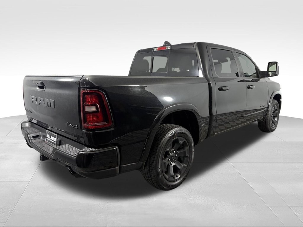 Used 2025 RAM 1500 Big Horn AWD/4WD image 7