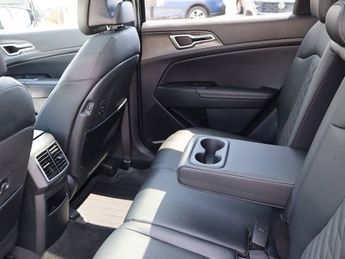 Used 2026 Kia Sportage X-Line w/ X-Line Premium Package AWD/4WD image 13