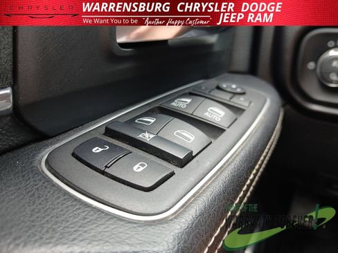 Used 2022 RAM 2500 Laramie AWD/4WD image 30