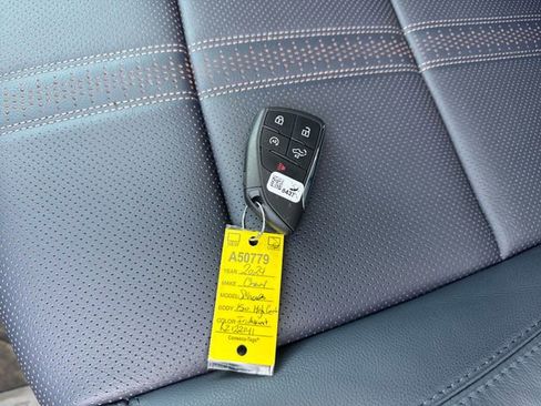 Used 2024 Chevrolet Silverado 1500 High Country image 33