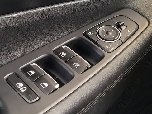 Used 2023 Hyundai Santa Fe SEL w/ Winter Weather Package FWD image 27