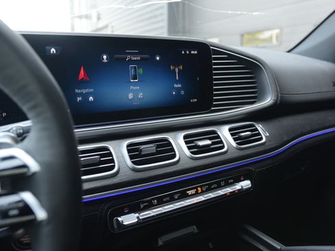 Used 2024 Mercedes-Benz GLE 53 AMG 4MATIC Coupe image 24