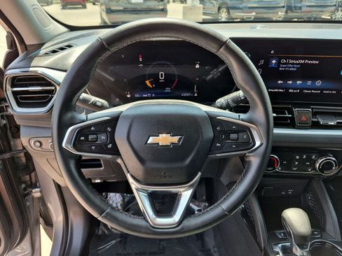 Certified 2024 Chevrolet TrailBlazer LT w/ LT Cold Weather Package AWD/4WD image 16