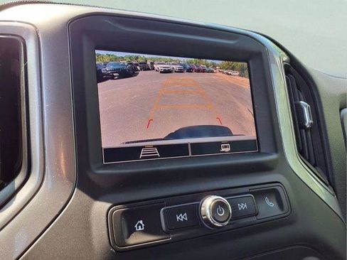 Used 2024 Chevrolet Silverado 1500 Custom Trail Boss AWD/4WD image 17