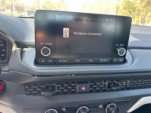 Certified 2025 Honda Accord LX image 30