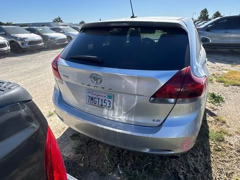 Used 2014 Toyota Venza LE FWD image 6