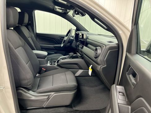New 2026 Chevrolet Colorado Trail Boss AWD/4WD image 22