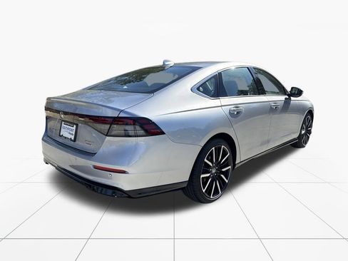 New 2026 Honda Accord Touring image 9