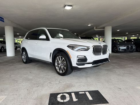Used 2019 BMW X5 xDrive40i w/ Convenience Package AWD/4WD image 6