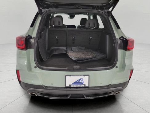 Used 2024 Chevrolet TrailBlazer RS w/ Convenience Package image 14