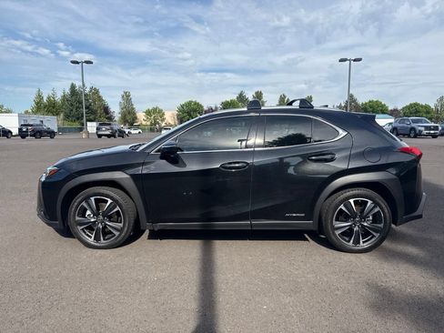 Used 2021 Lexus UX 250h w/ Premium Package AWD/4WD image 4