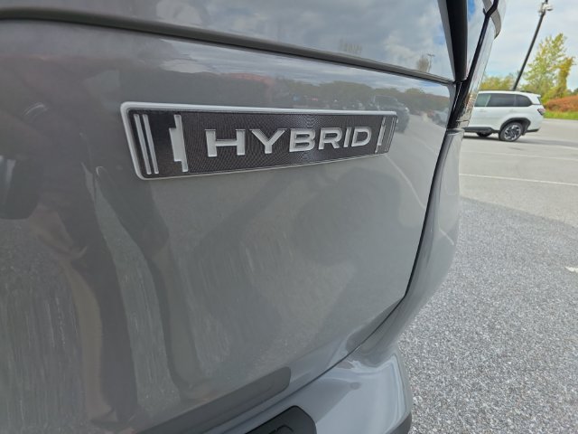 New 2026 Subaru Forester Touring AWD/4WD image 16