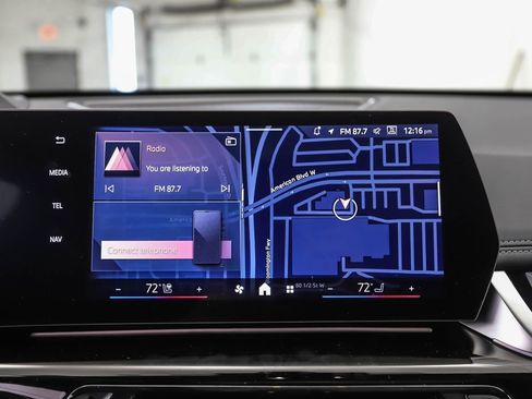 Used 2025 BMW X1 xDrive28i w/ Premium Package image 17