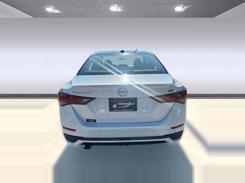 New 2025 Nissan Sentra SR image 10