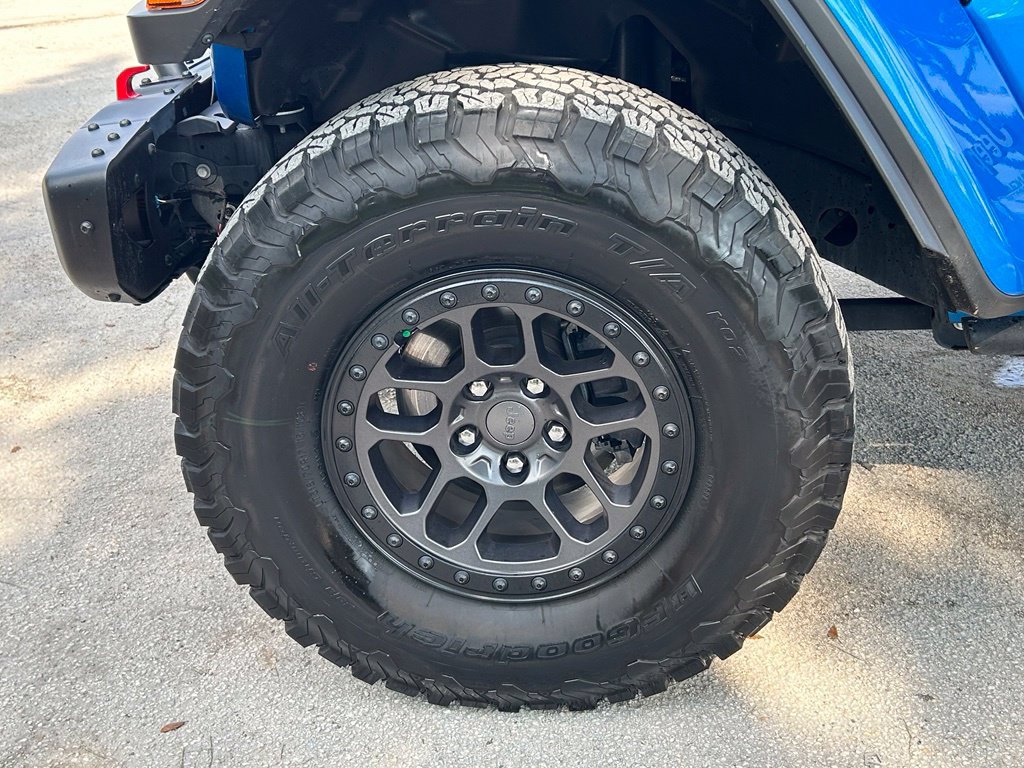 Used 2021 Jeep Wrangler Unlimited Rubicon w/ Xtreme Recon 35" Tire Package AWD/4WD image 29