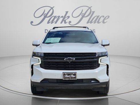 Used 2023 Chevrolet Suburban RST w/ Sport Performance Package AWD/4WD image 9
