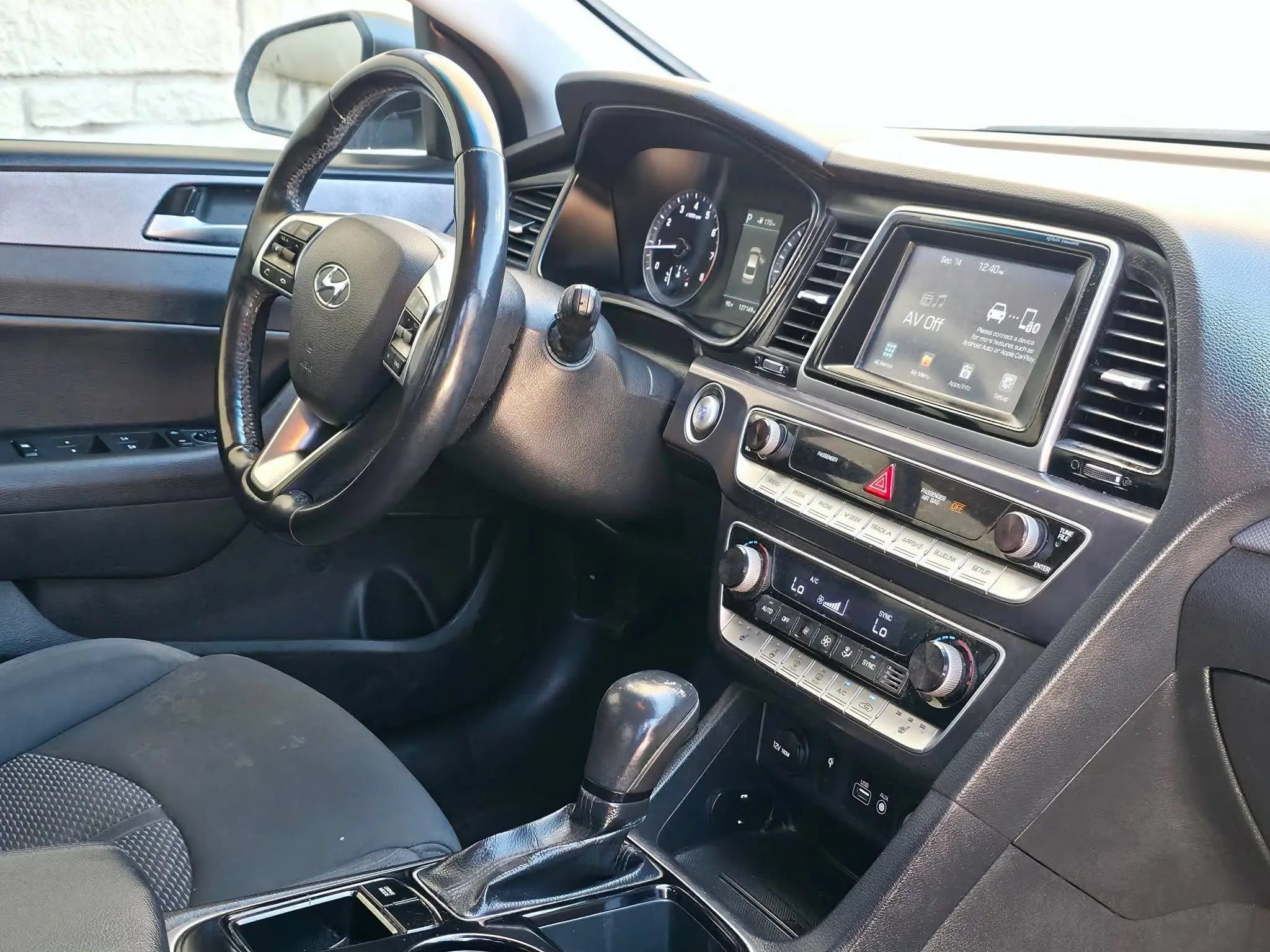 Used 2019 Hyundai Sonata SEL FWD image 17