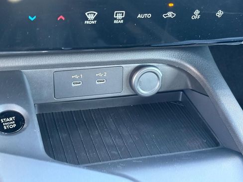 New 2026 Nissan Sentra SV FWD image 12