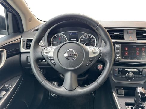 Used 2019 Nissan Sentra SV image 23