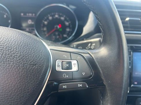 Used 2016 Volkswagen Jetta SEL FWD image 20