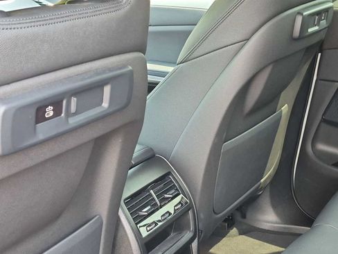 Used 2022 BMW X5 sDrive40i w/ Parking Assistance Package RWD image 18