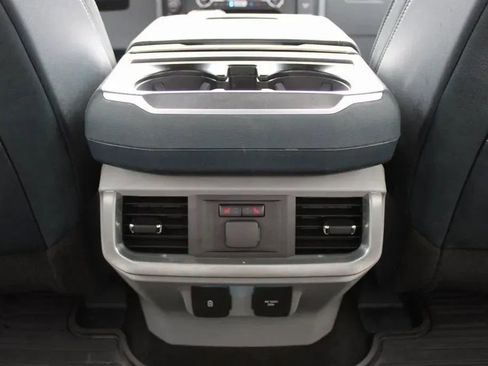 Used 2021 Ford F150 Limited image 22