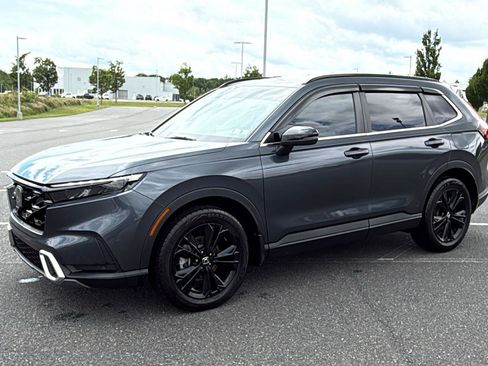 Used 2023 Honda CR-V Sport Touring image 12