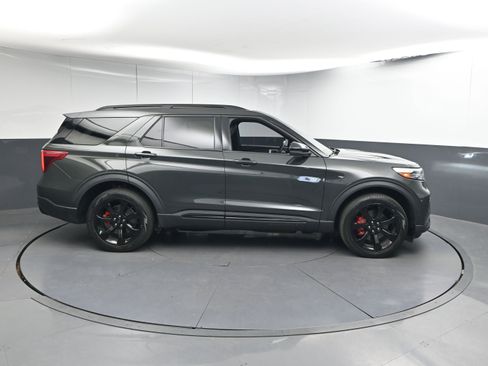 Used 2022 Ford Explorer ST w/ Equipment Group 401A image 26