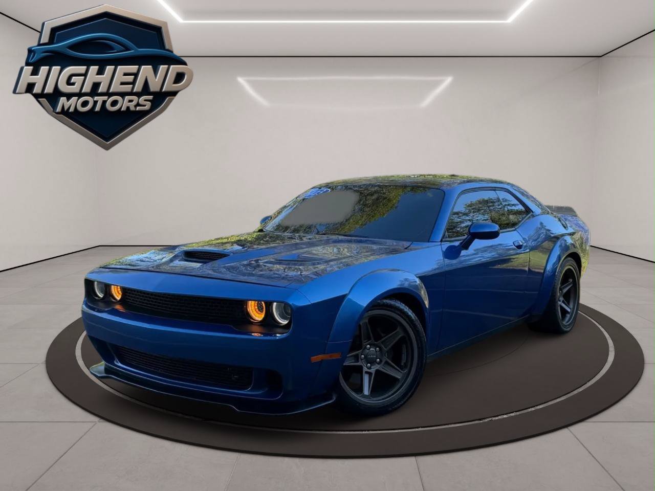 Used 2023 Dodge Challenger R/T Scat Pack RWD image 2