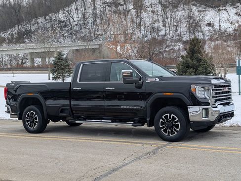 Used 2020 GMC Sierra 2500 SLT w/ SLT Convenience Package image 5