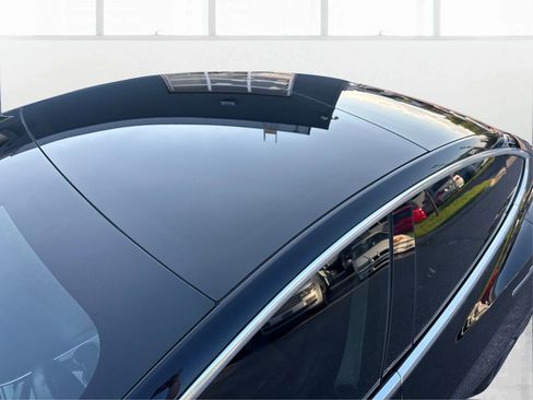 Used 2020 Tesla Model 3 image 9