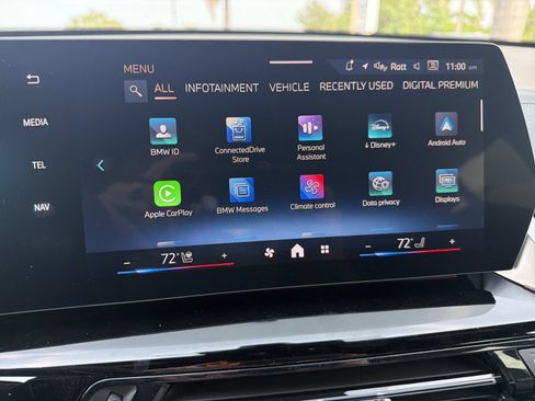 New 2026 BMW X2 xDrive28i w/ Technology Package AWD/4WD image 29
