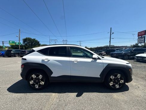 Used 2024 Hyundai Kona SEL FWD image 6