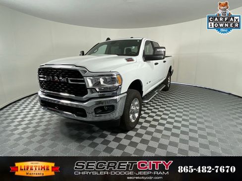 Used 2024 RAM 2500 Big Horn w/ Bed Utility Group AWD/4WD image 3