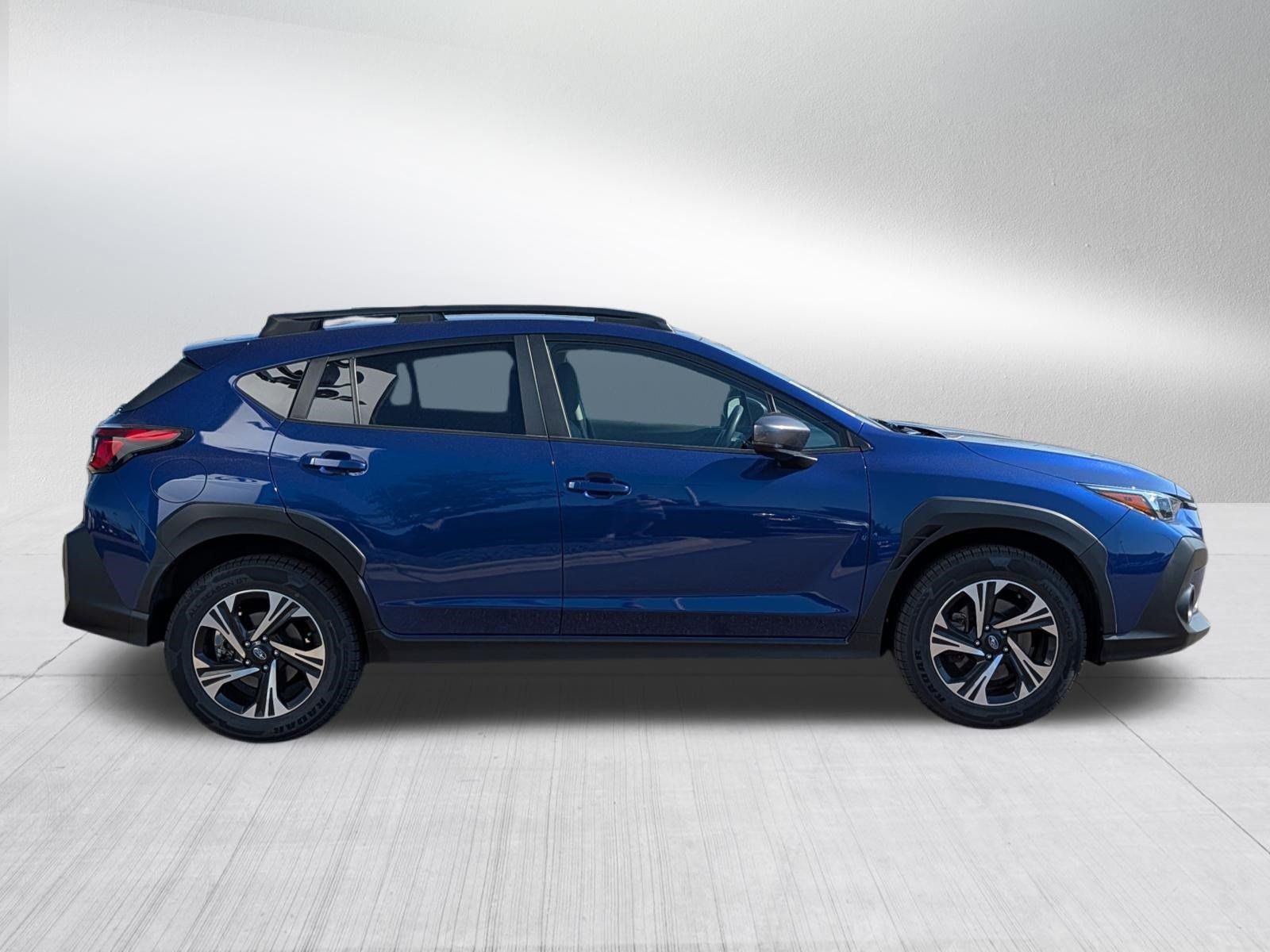 Used 2024 Subaru Crosstrek 2.0i Premium AWD/4WD image 8