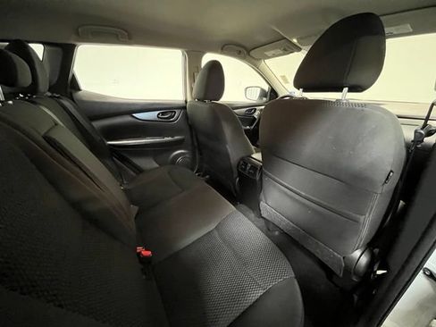 Used 2018 Nissan Rogue Sport S AWD/4WD image 12