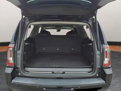 Used 2016 GMC Yukon XL SLT w/ Open Road Package image 14