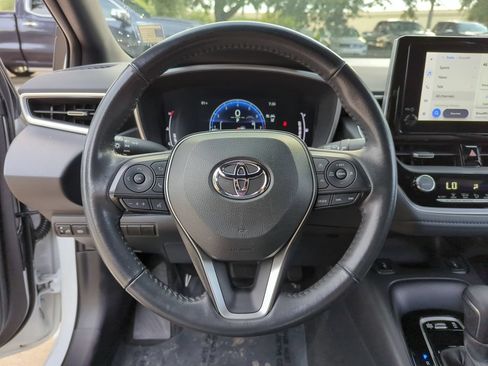 Used 2023 Toyota Corolla XSE FWD image 10