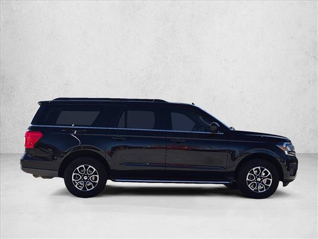 Used 2022 Ford Expedition Max XLT AWD/4WD image 4