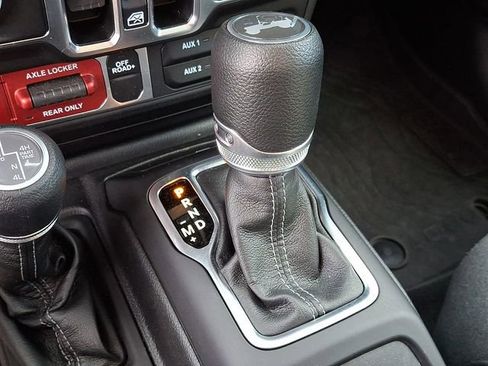 Used 2025 Jeep Wrangler Unlimited Sport S 4xe AWD/4WD image 14