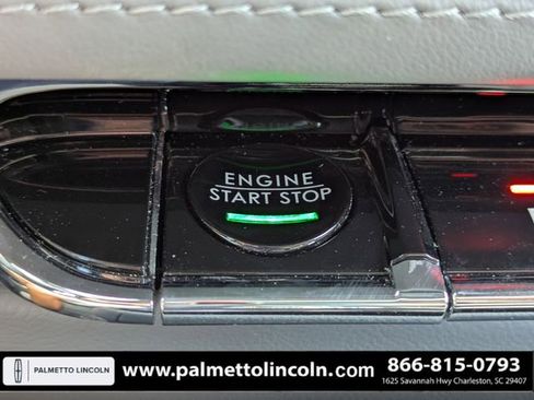 Certified 2022 Lincoln Nautilus Reserve w/ Equipment Group 201A image 30