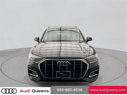 Certified 2023 Audi Q5 2.0T Premium w/ Convenience Package image 2