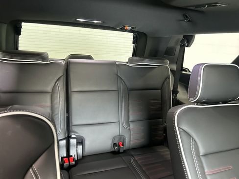 Used 2025 GMC Yukon AT4 Ultimate w/ LPO, Floor Liner Package image 35