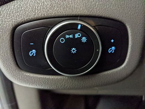 Used 2020 Ford Transit Connect XL image 12