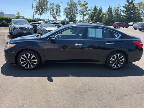 Used 2016 Nissan Altima 2.5 SL FWD image 6