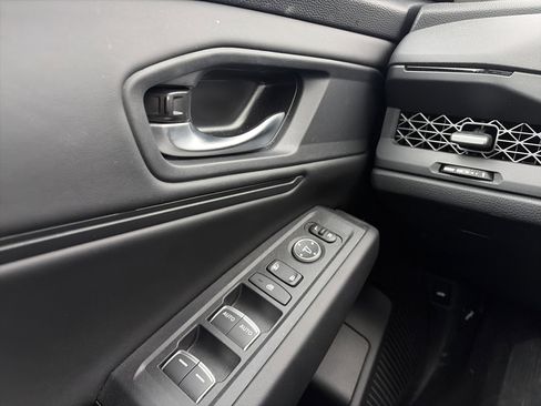 Used 2024 Honda Accord EX image 23