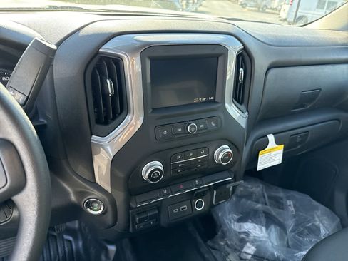 New 2025 GMC Sierra 2500 Pro w/ Convenience Package AWD/4WD image 21