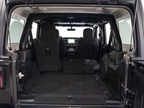 Used 2021 Jeep Wrangler Unlimited Sport image 33